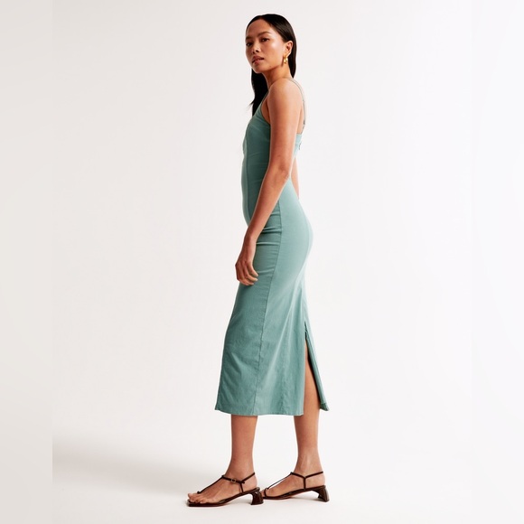 Abercrombie and Fitch Stretch Column Midi Dress. - Picture 3 of 6
